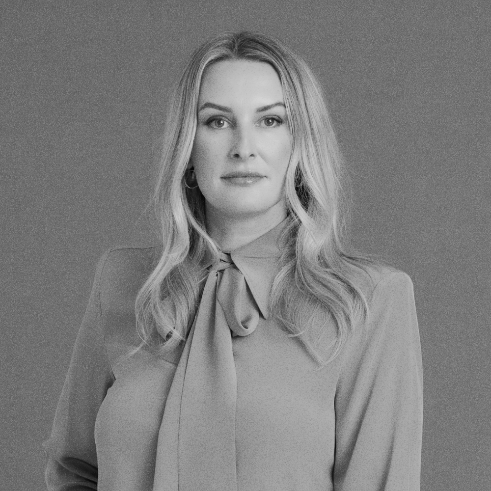 Kelly Brown Headshot